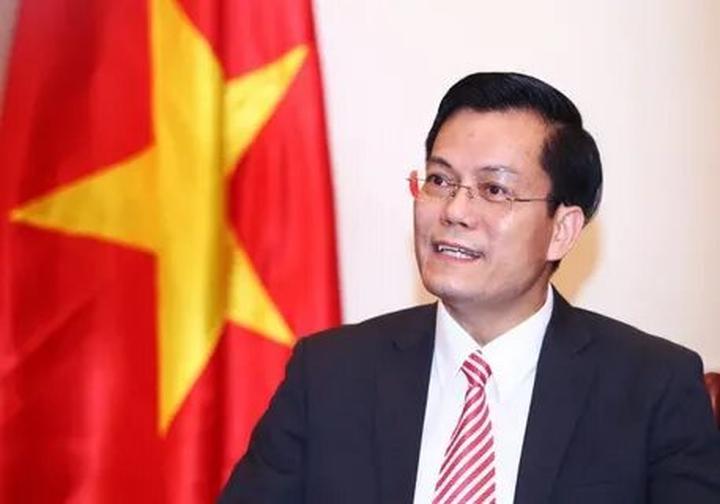 Xu hướng Triệu Lộ Tư cắt phăng mái tóc: Hotspot Matrix tiết lộ bí quyết video viral