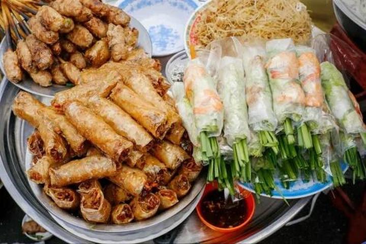 Chuyên gia Hotspot Matrix phân tích: Cặp đôi đóng mẹ con trên phim và marketing video